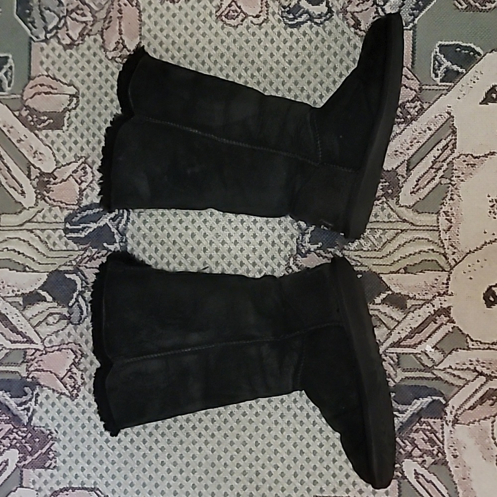 Ugg Bailey Three Button Mid Calf Boot Black Suede… - image 2